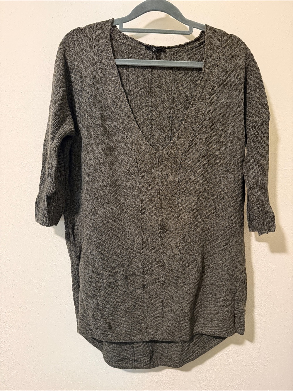 Express V-Neck Longline Knit Sweater - Forest Green | Small